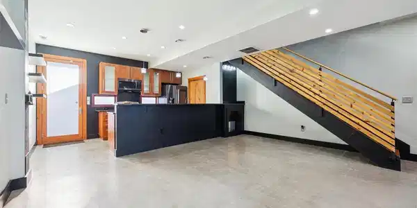Image 3 Image 3