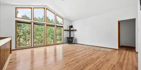 Image 4 Image 4