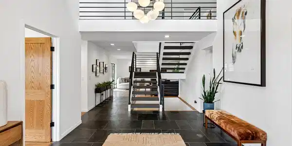 Image 4: New steel railings Image 4: New steel railings