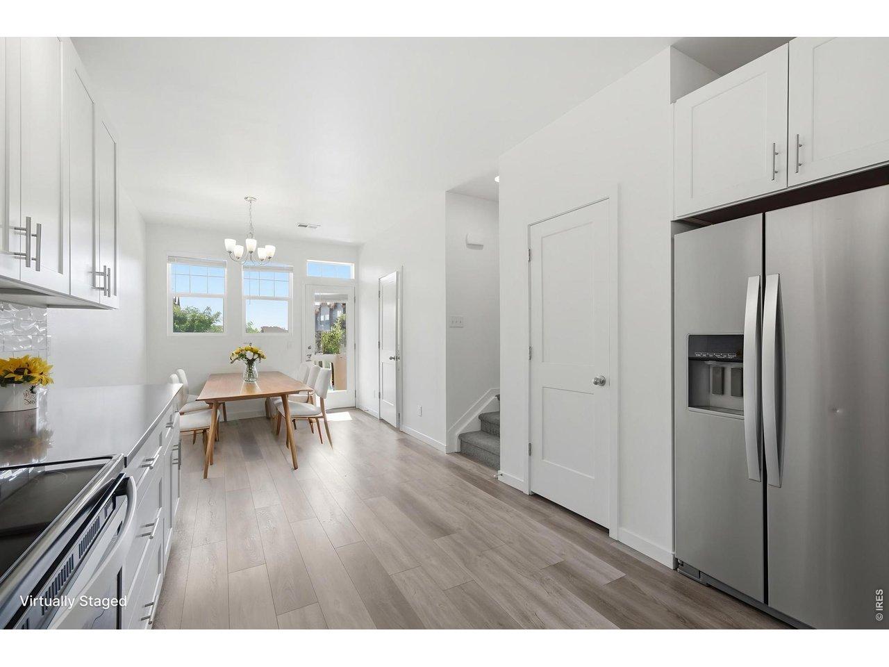 Image 4: kitchen into dining room Image 4: kitchen into dining room