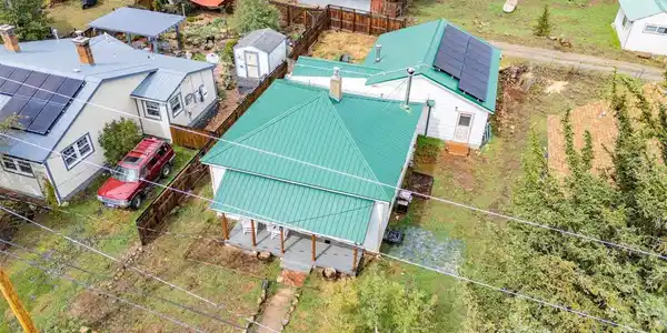 Image 4: Newer metal roof + 8 kW solar system installed in 2025 Image 4: Newer metal roof + 8 kW solar system installed in 2025
