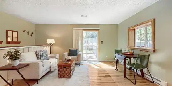 Image 4 Image 4