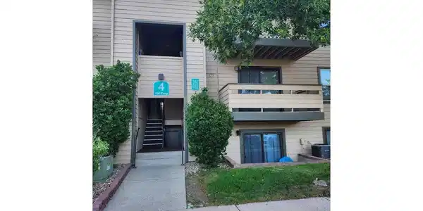 430 Zang St