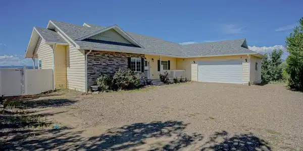 204 Tyson Ct
