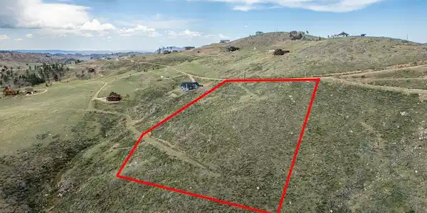 Image 3: Defined lot boundary from above (approx.)
