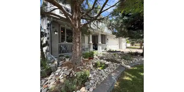 Image 4: Mature shade trees protect the house and keep water and electric bills low.