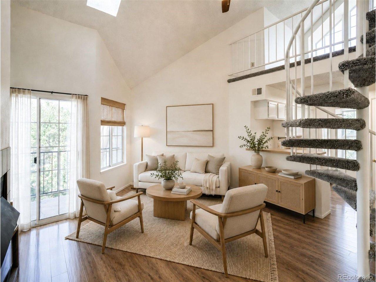 Image 2: Living area