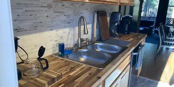 Image 3: Kitchen Image 3: Kitchen