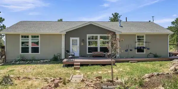 Image 4: Built in 2018