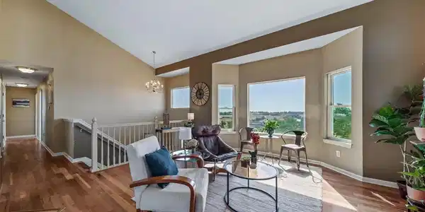 Image 4: Open and Sunny Living Room Image 4: Open and Sunny Living Room