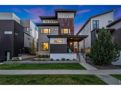 345 Pascal St