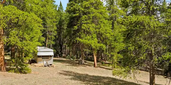 Image 2: Camp Image 2: Camp