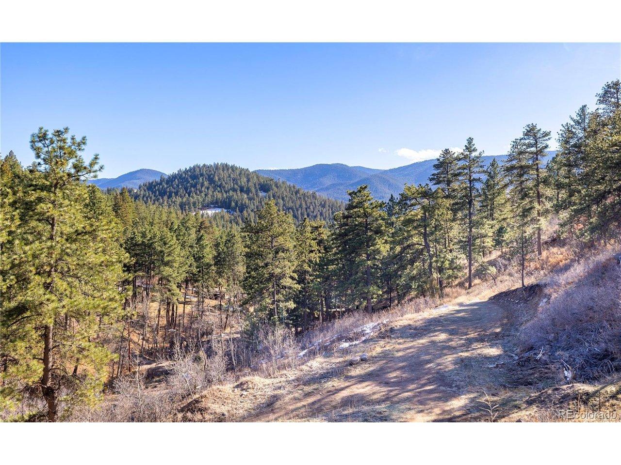Image 4: Gorgeous view from the south-facing build site. Image 4: Gorgeous view from the south-facing build site.
