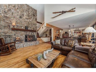 636 Steamer Dr
