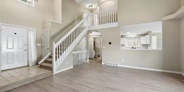 Image 4: 2-Story Foyer, Light & Bright Living Room Image 4: 2-Story Foyer, Light & Bright Living Room