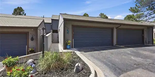 Image 3: Front of home Image 3: Front of home