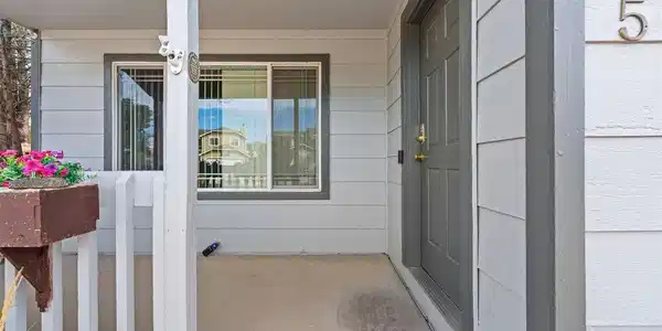 Image 4 Image 4