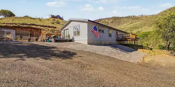 Image 3: Welcome home! Image 3: Welcome home!