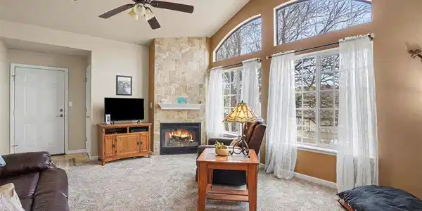Image 3: Living Room Image 3: Living Room
