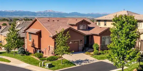 1306 Skyline Dr