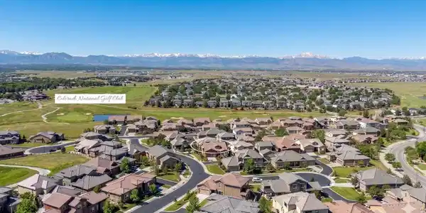 Image 4: Enjoy easy access to Colorado National Golf Club without worrying about stray golf balls and morning mowing equipment. Image 4: Enjoy easy access to Colorado National Golf Club without worrying about stray golf balls and morning mowing equipment.