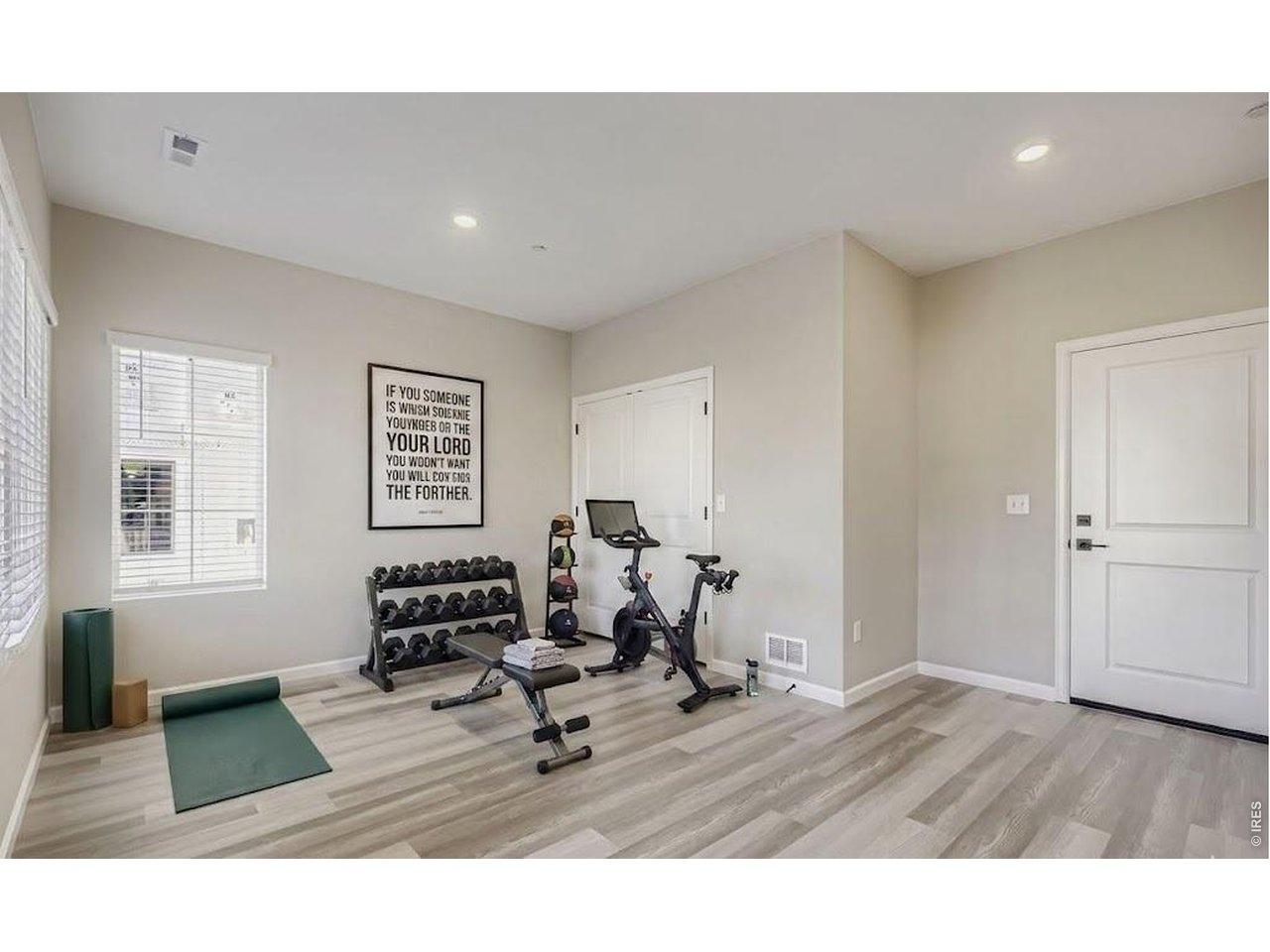 Image 3: Flex Room (main level) Image 3: Flex Room (main level)