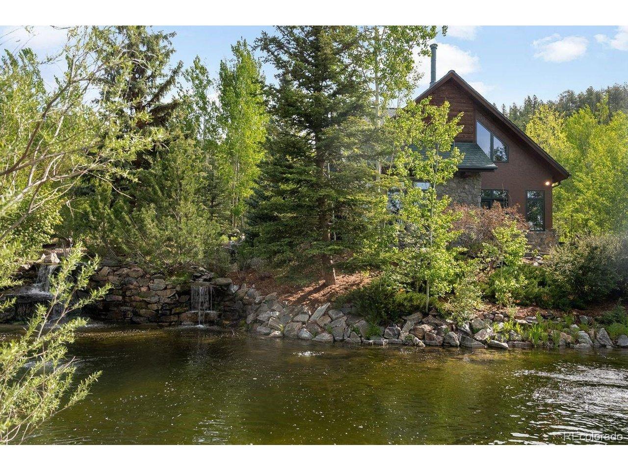 Image 4: Home & guest home on 110 acre parcel