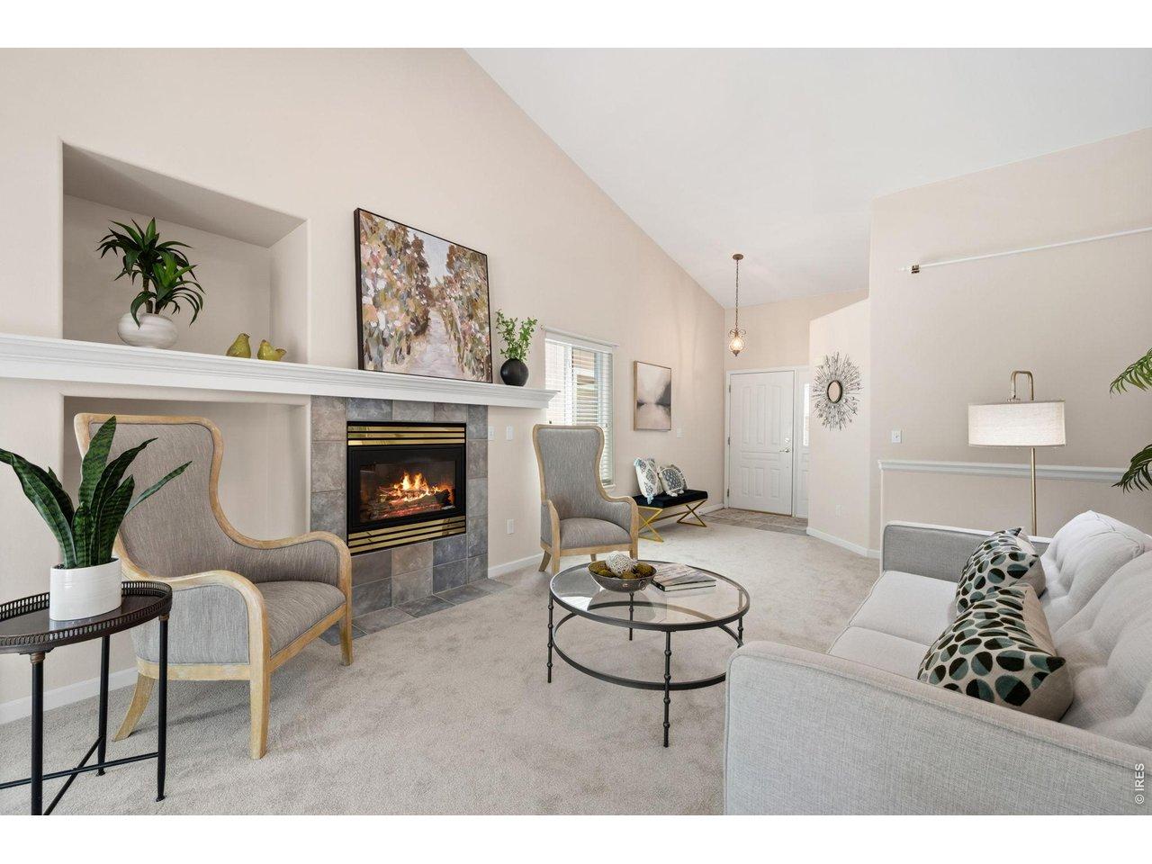 Image 3: Vaulted Ceilings Image 3: Vaulted Ceilings