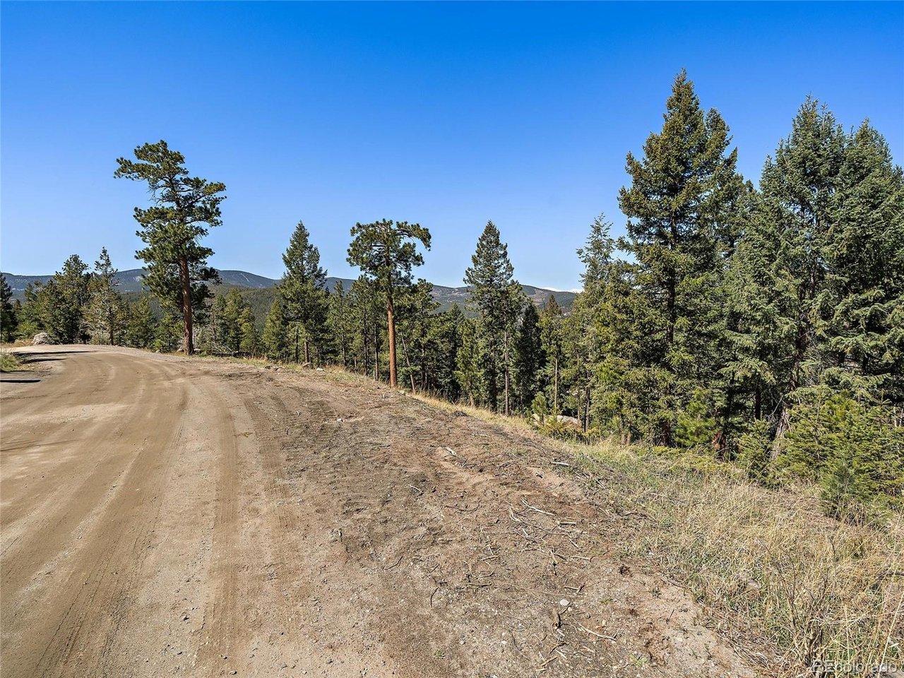 Image 4: Lynx Lair Road Image 4: Lynx Lair Road