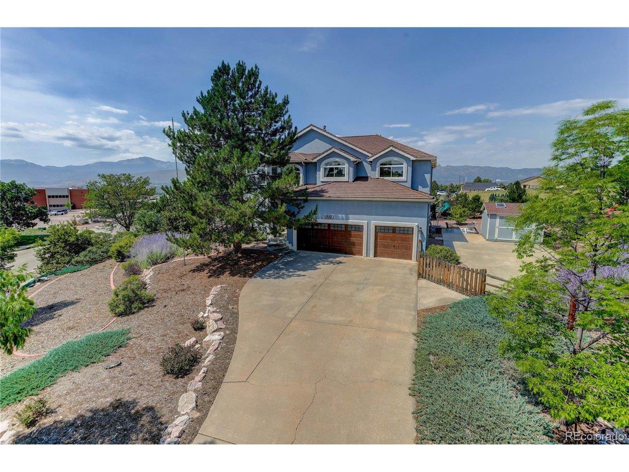 Image 1: Pine Creek home w/ stunning mountain views Image 1: Pine Creek home w/ stunning mountain views