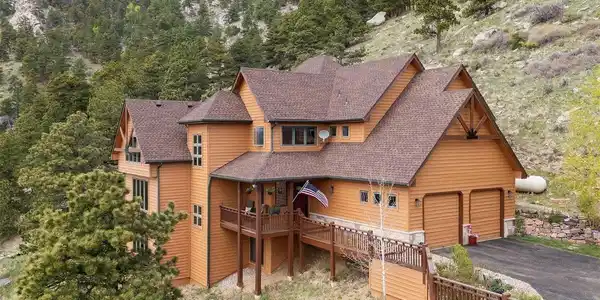 33095 Bergen Mountain Rd