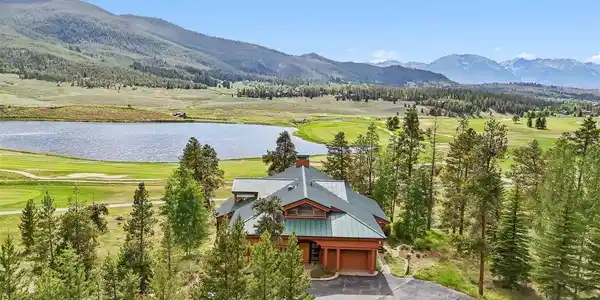 Image 2: Stunning home and incredible location...it's time to come take a look and indulge in the experience of this home!