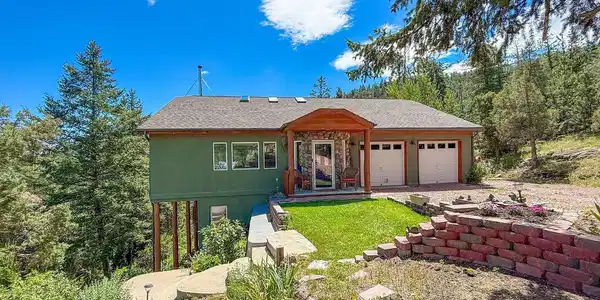 1108 Eagle Dr