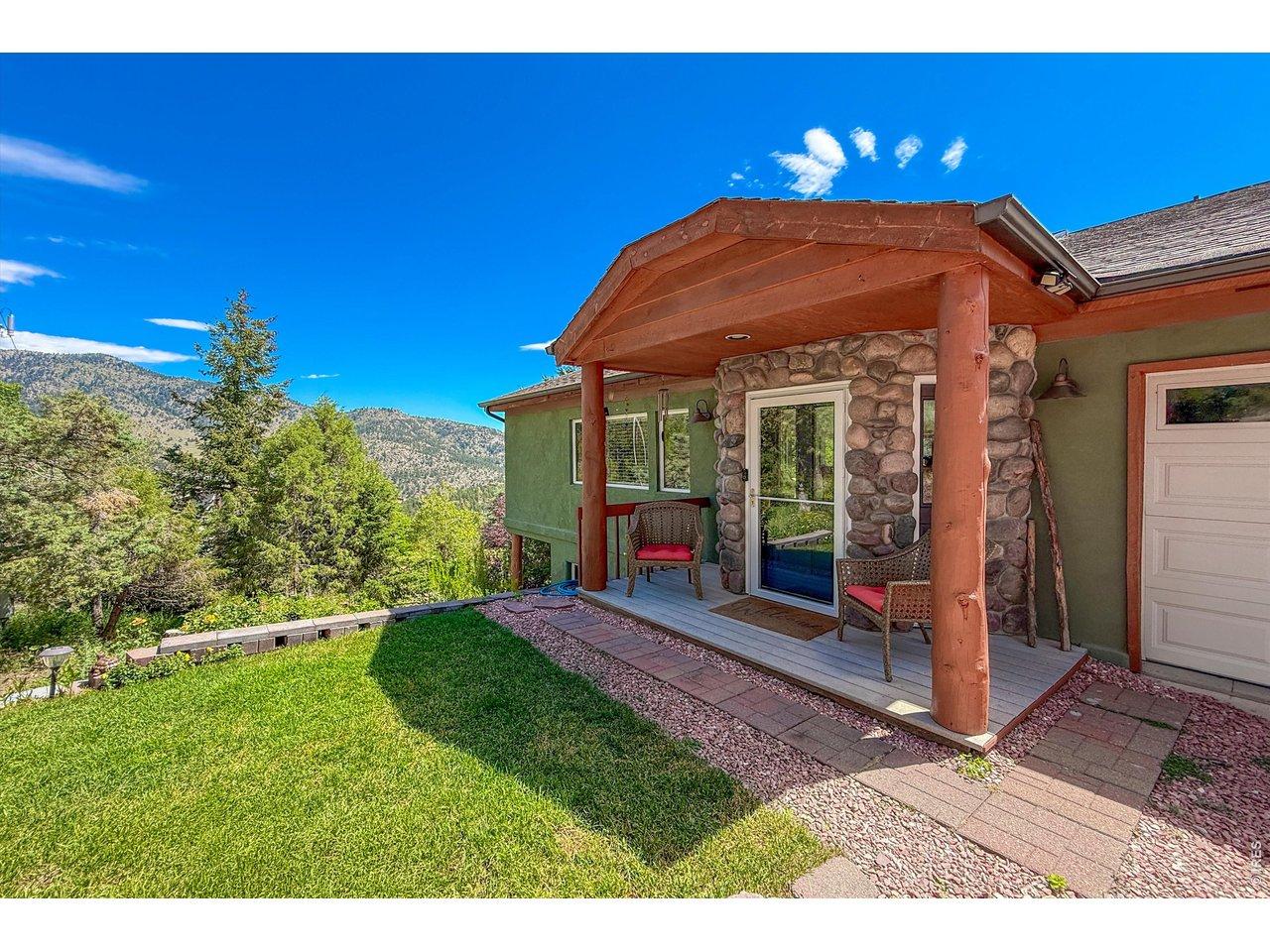 Image 3: Front porch Image 3: Front porch