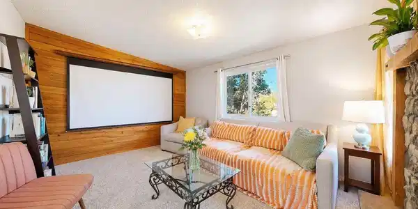 Image 3: Upstairs Unit (30575 Hilltop Dr) 2 Bed, 1 Bath Living Room ($1,750/month rental income) Image 3: Upstairs Unit (30575 Hilltop Dr) 2 Bed, 1 Bath Living Room ($1,750/month rental income)