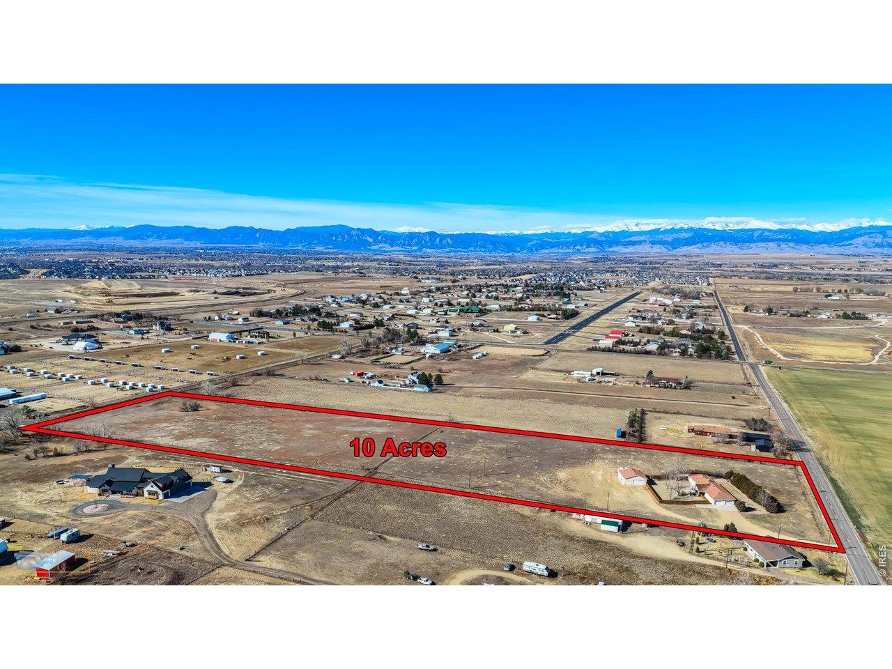 Image 1: 10 glorious acres with unobstructed panoramic views and space to spread out!