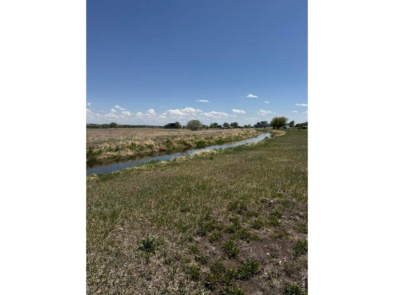 Image 4: Little Thompson ditch to the East with majestic views. Image 4: Little Thompson ditch to the East with majestic views.