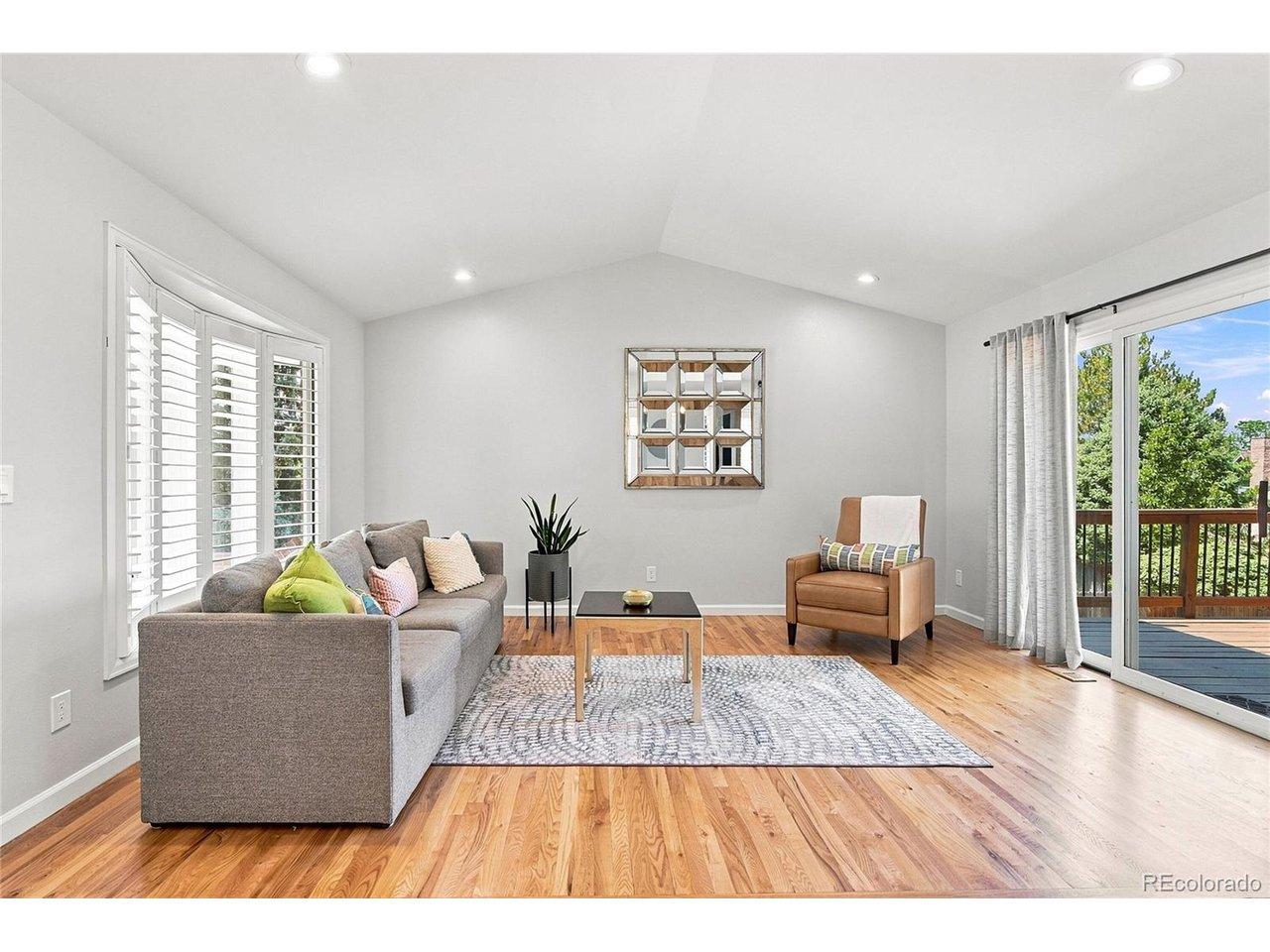 Image 3: Living room Image 3: Living room
