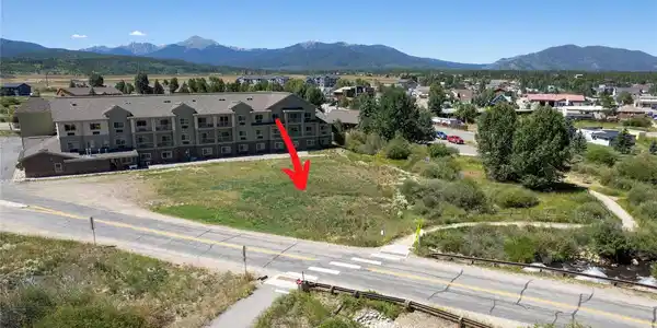 201 S Wapiti Dr