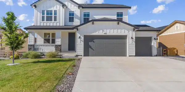 1013 Gabriella Ln