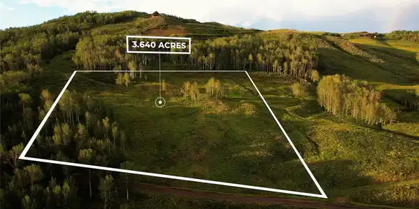Image 2: Aerial - Markers and outlines are to give a general idea of the property location and are not to be relied upon. Image 2: Aerial - Markers and outlines are to give a general idea of the property location and are not to be relied upon.