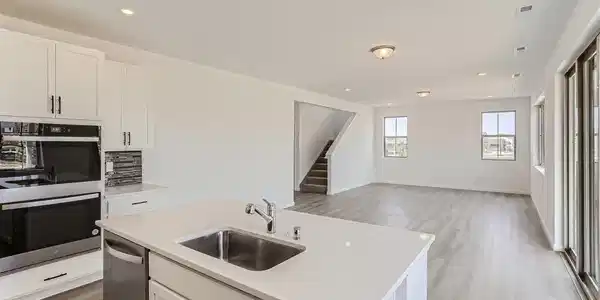 Image 4 Image 4