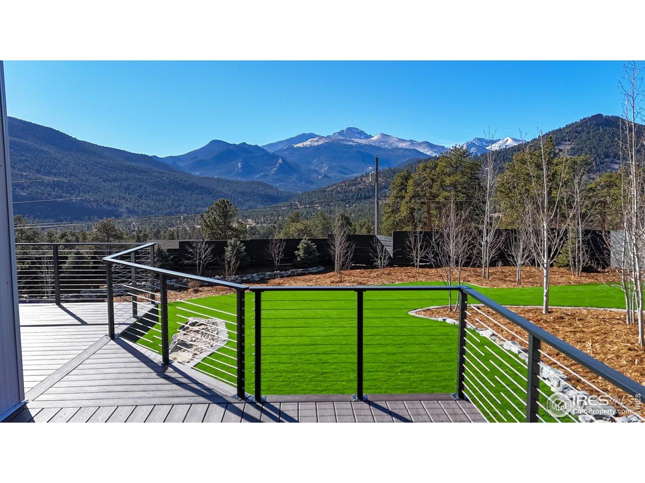 Image 2: Longs Peak / Mount Meeker views! Image 2: Longs Peak / Mount Meeker views!