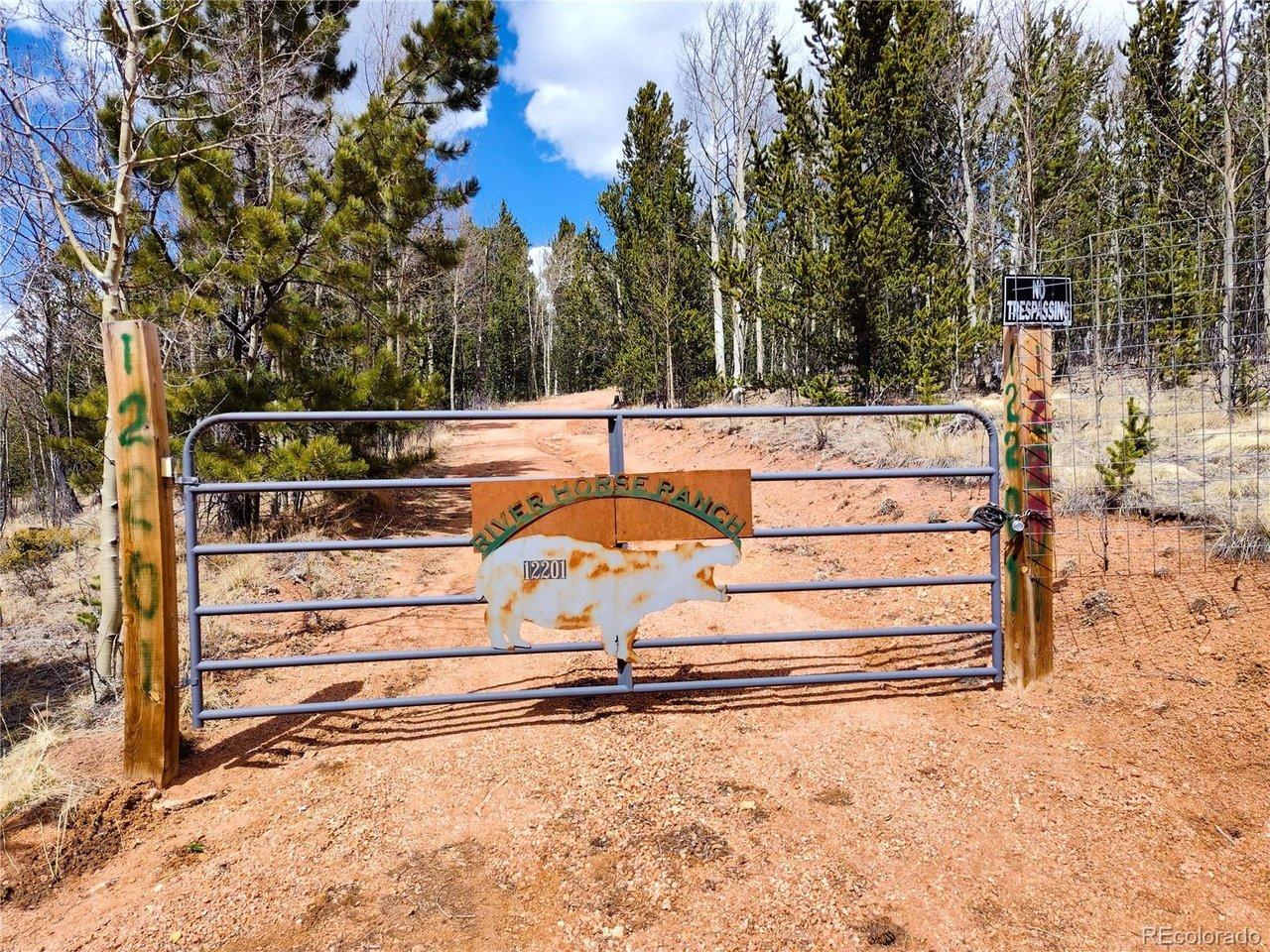 Image 1: River Horse Ranch over 10 Acres of AG zoned land with Mineral rights. Image 1: River Horse Ranch over 10 Acres of AG zoned land with Mineral rights.