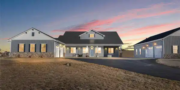 41960 Muirfield Loop