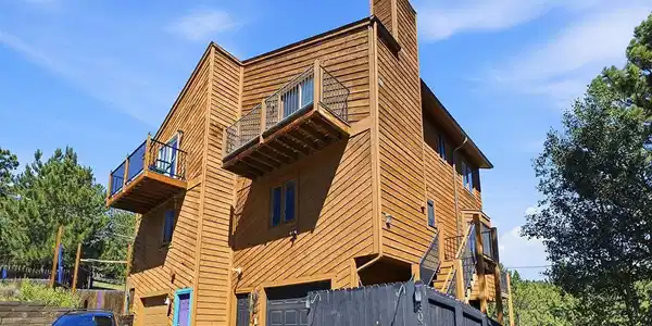 Image 2: Front