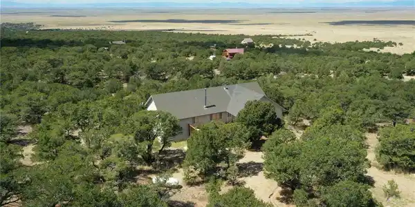 Image 2: The San Luis Valley views can be seen from the rear deck. Image 2: The San Luis Valley views can be seen from the rear deck.