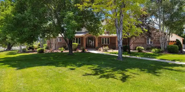 3806 Singletree