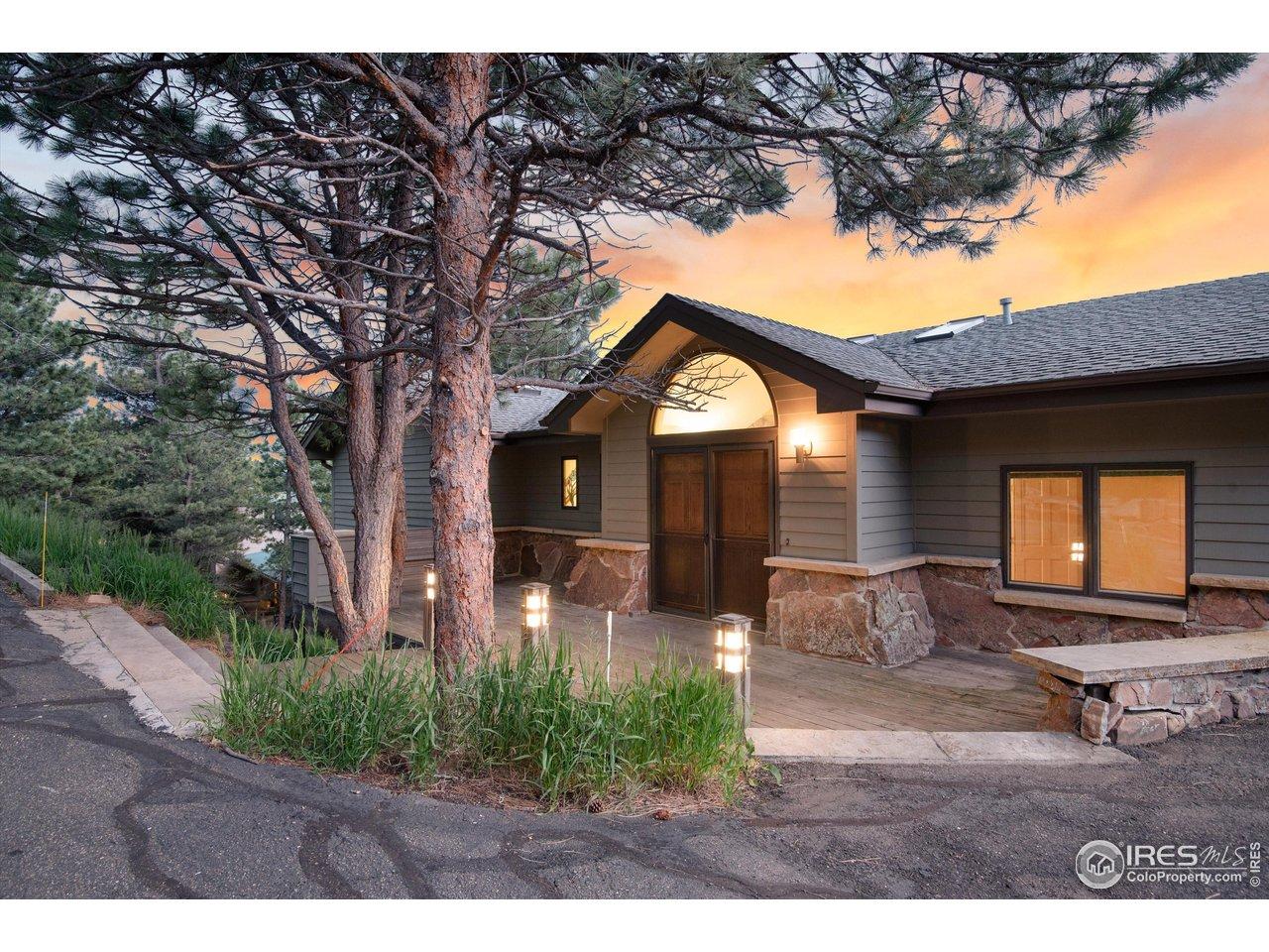 Image 2: Mountain Retreat! Image 2: Mountain Retreat!