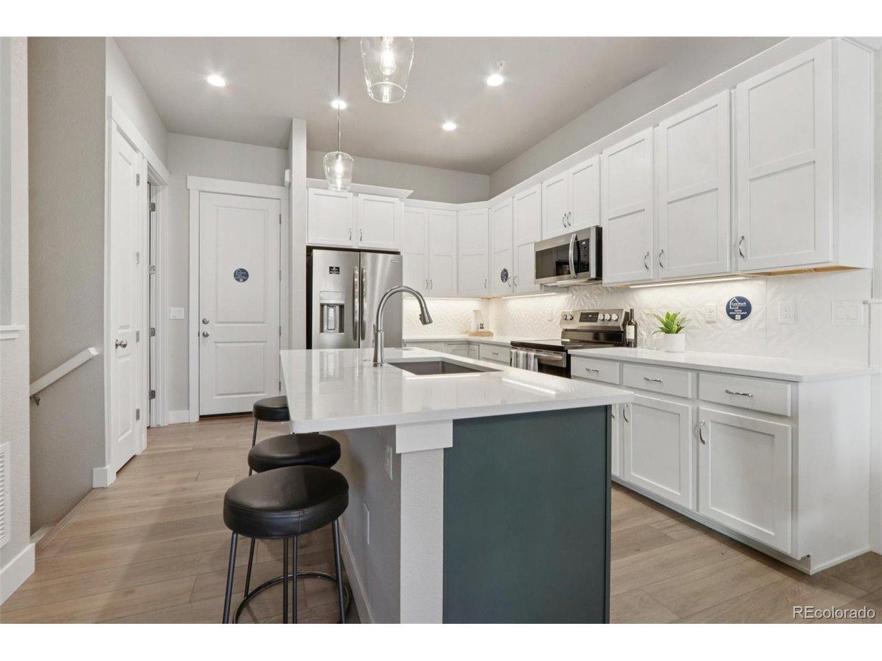 Image 3: Upgraded Kitchen Image 3: Upgraded Kitchen